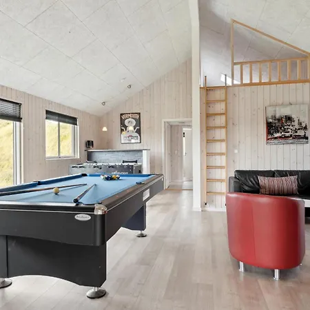 Stunning Home In Hvide Sande With Sauna * Havrvig