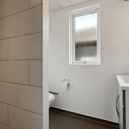 Stunning Home In Hvide Sande With Sauna * Havrvig