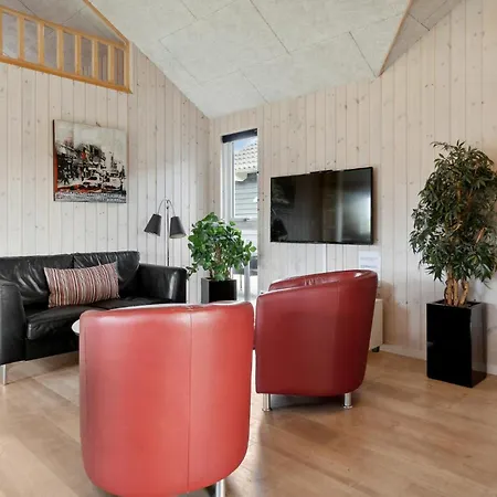 Stunning Home In Hvide Sande With Sauna Havrvig