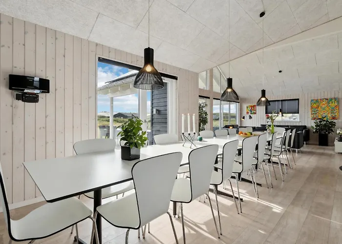 Awesome In Hvide Sande With Sauna Casa vacanze